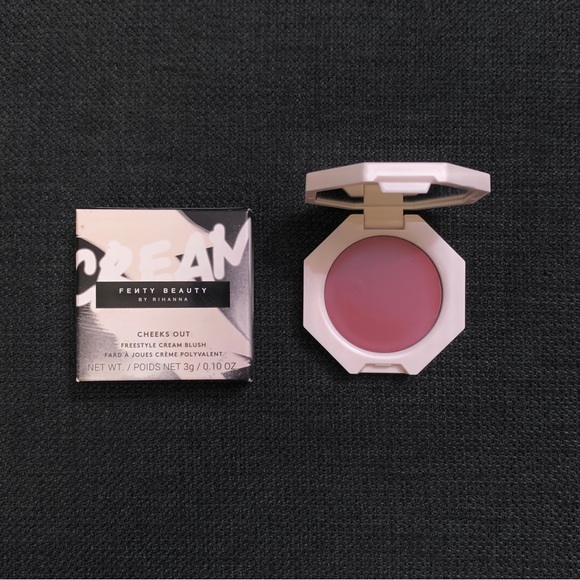 Fenty Beauty Other - FENTY BEAUTY Riri Cheeks Out Freestyle Cream Blush for Cheeks